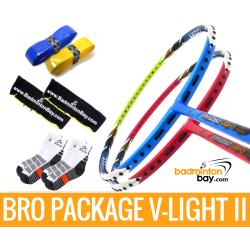 Bro Package V-LIGHT II: Apacs Virtuoso Light RED & Apacs Virtuoso Light BLUE GREEN + 2 pieces Karakal grips + 2 Fabric covers + 2 pairs socks