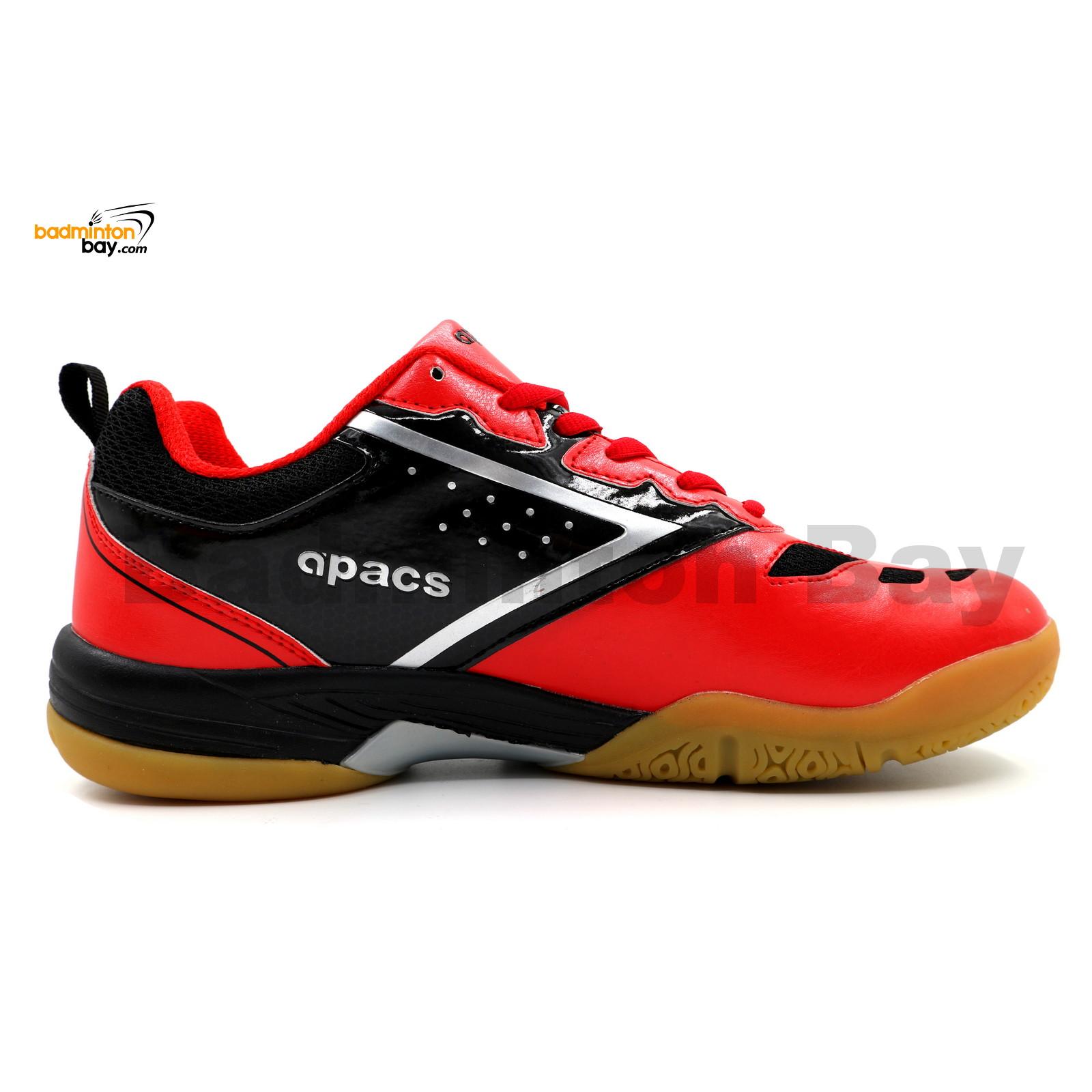 apacs badminton shoes price