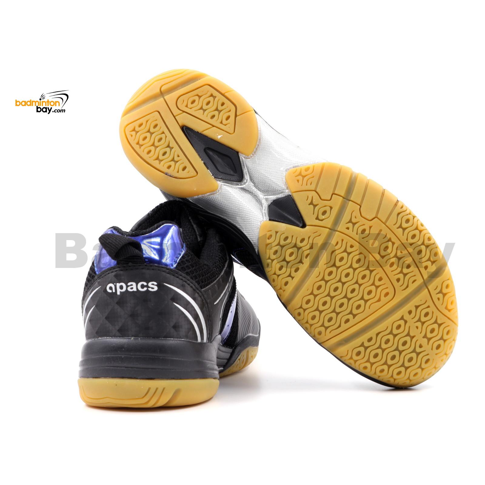 apacs badminton shoes price