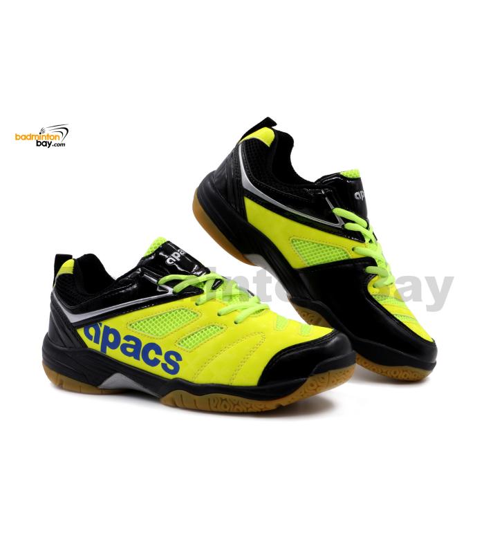 apacs badminton shoes price