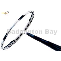 Apacs Z Series Force II White Black ( White Frame ) Badminton Racket (4U)