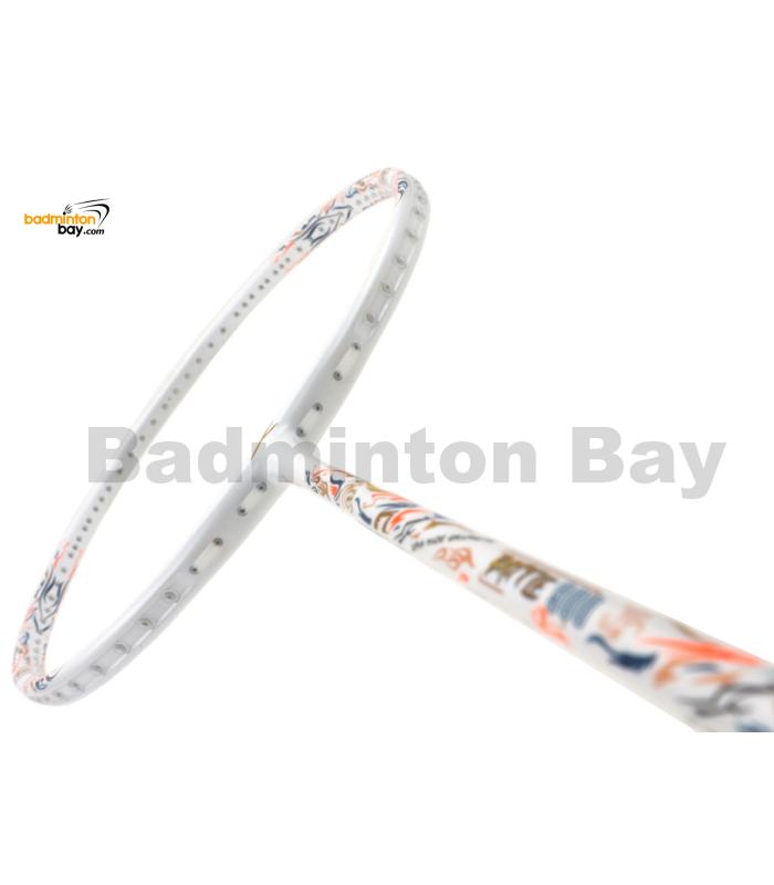 Hundred Battle 900 White Compact Head Badminton Racket (4U-G6) HNDRD